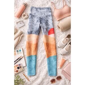 Onzie Women's High Rise Scenic Print Yoga Leggings Multicolor Athleisure SZ S/M